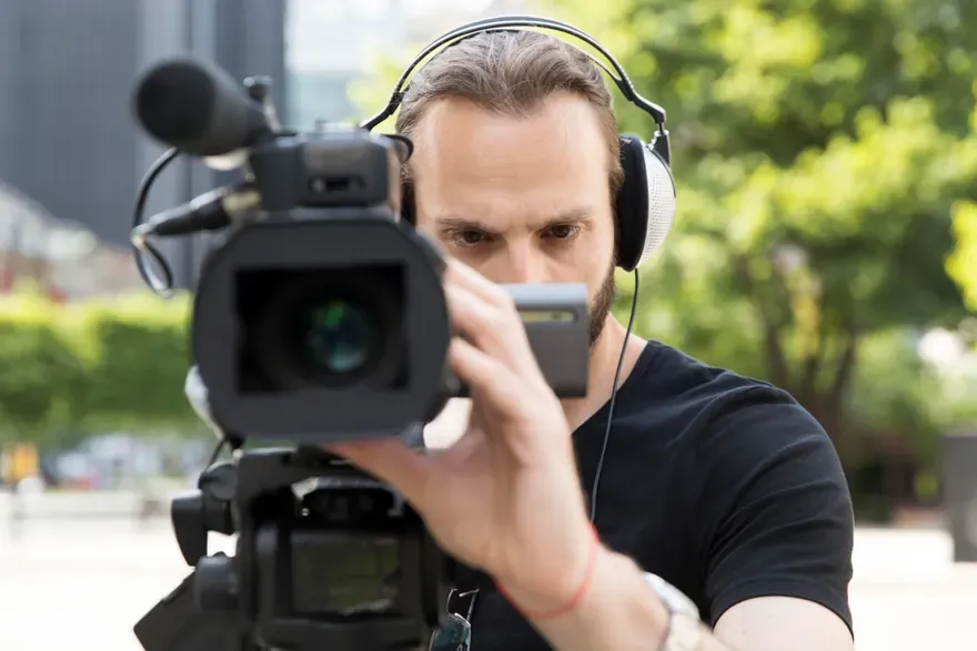 Filmes Ingatlanok kereső portál filmforgatáshoz