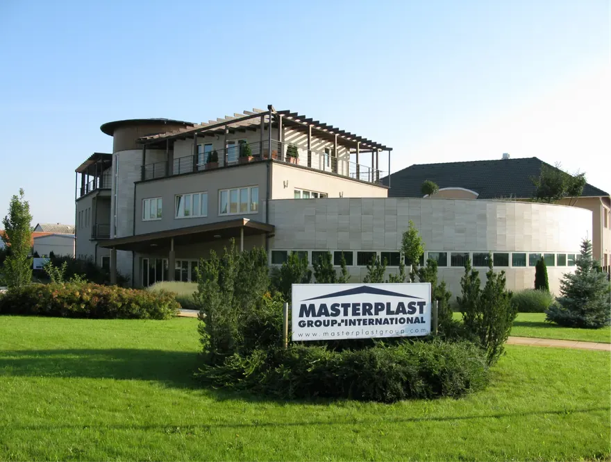 MasterPlast nemzetközi gyártóvállalat weboldal